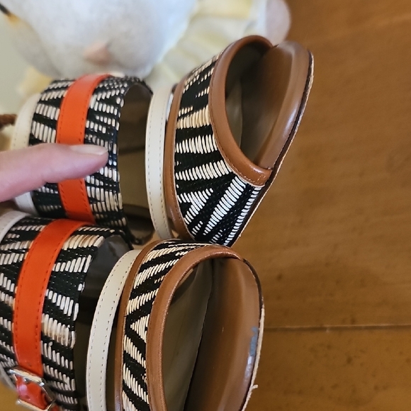 Antonio Melani Orange and Black Strappy High Heel Sandals Shoes - Picture 5 of 11